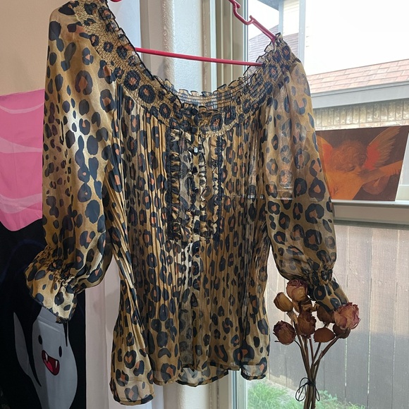 Women’s Y2K animal print sheer top - Picture 13 of 17